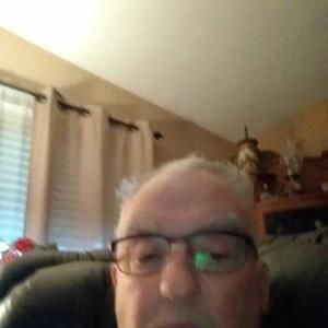 Meet your Posher, Bruce